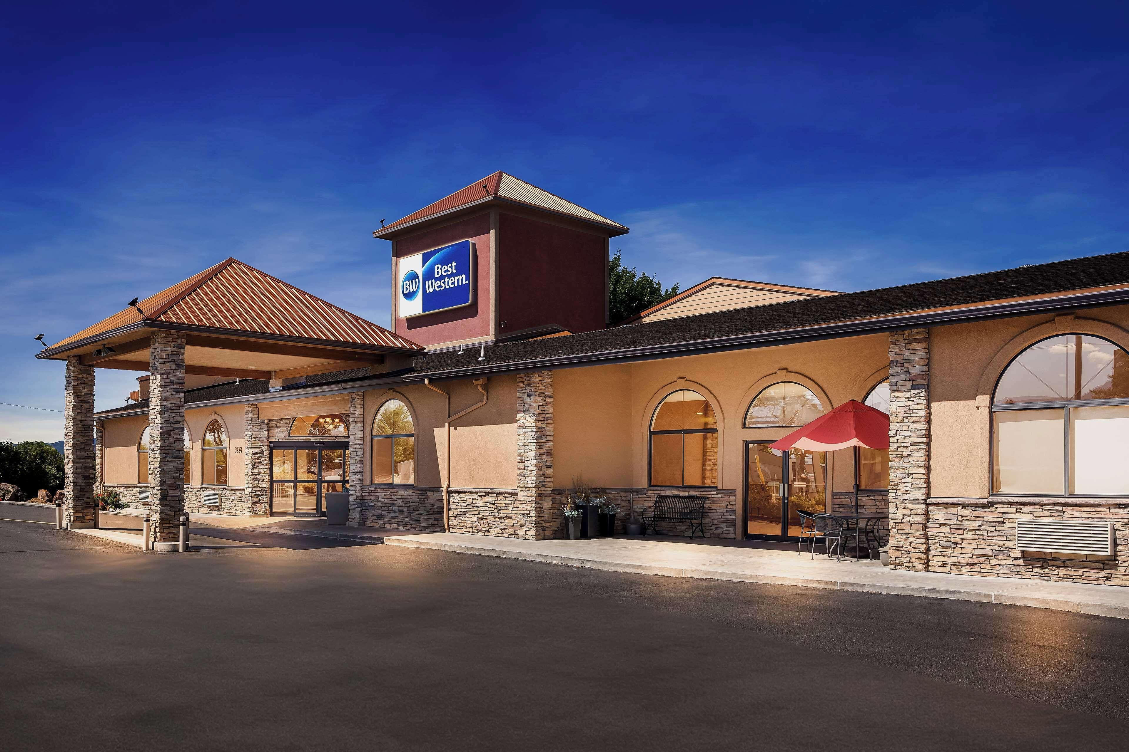 12 Luxury Hotels in Colorado That Stand Out